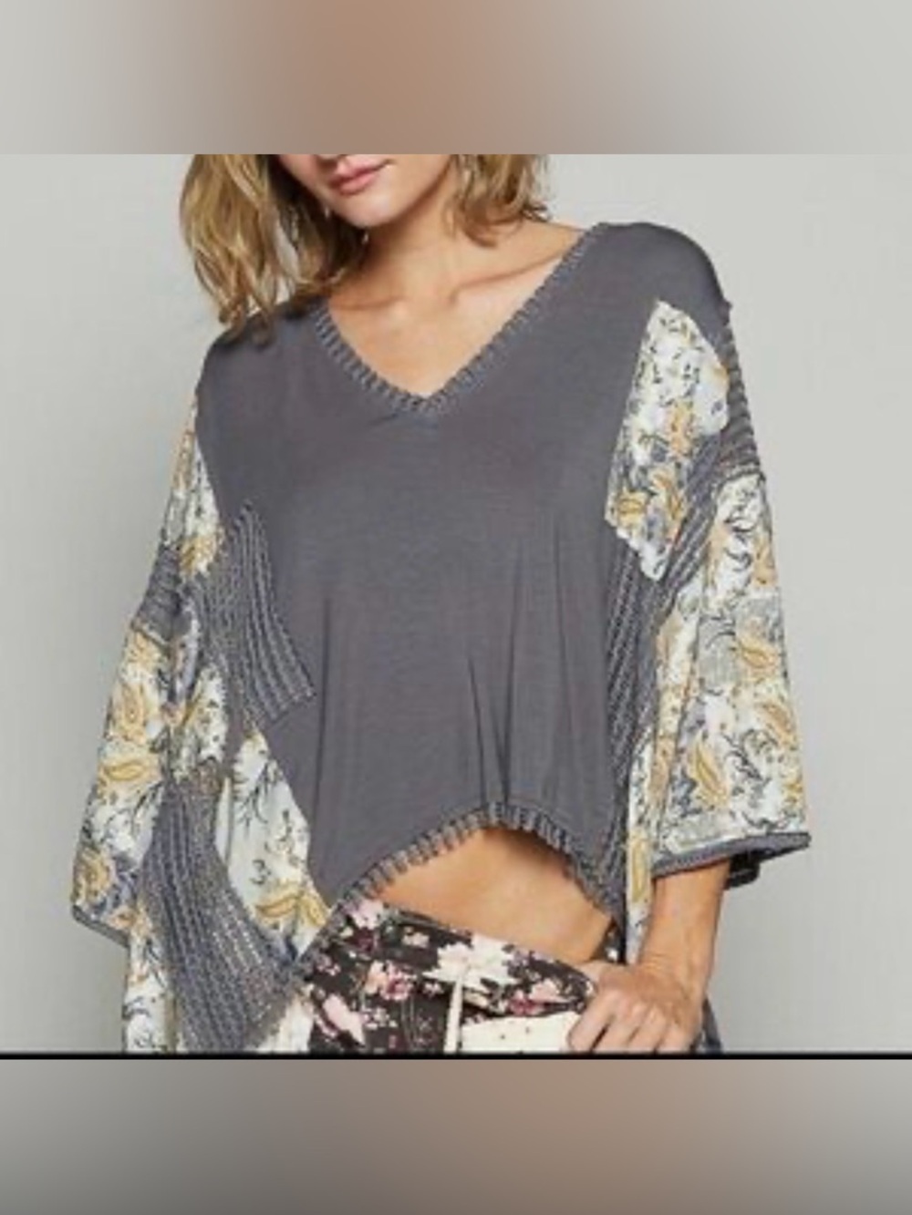 POL Gray V-Neck Boho Patchwork Top with Floral Panels | Large